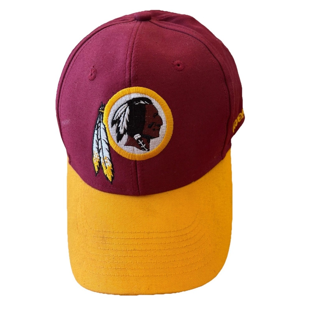 RETRO Throwback Washington Redskins Embroidered Logo Reebok Adjustable Cap FLAW
